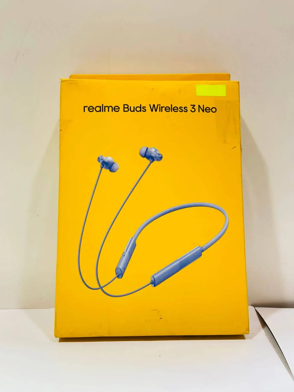 IMG-20250811-WA0195 Realme earbuds wireless - Image 1