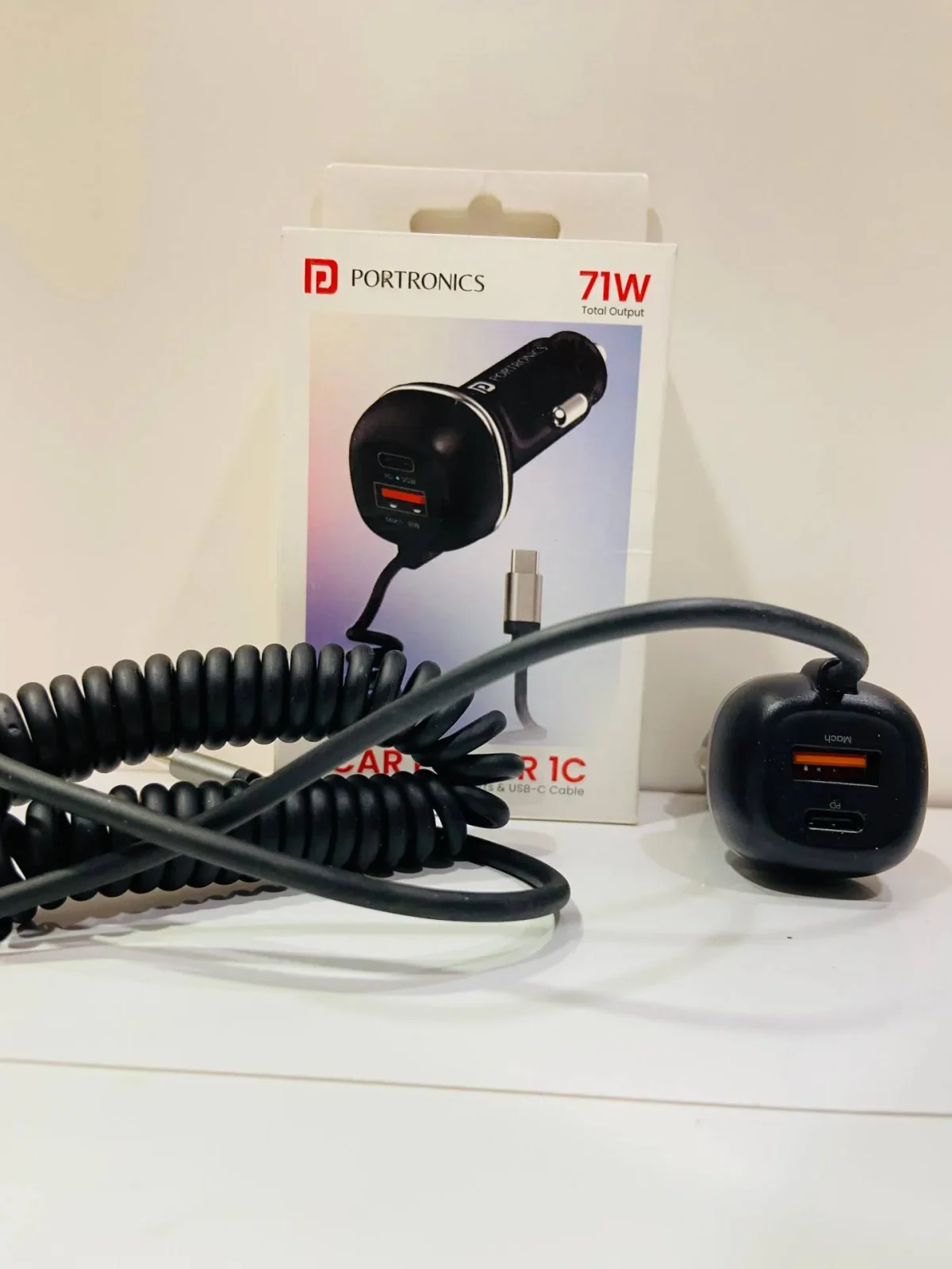 Car charger 71 w - Image 2