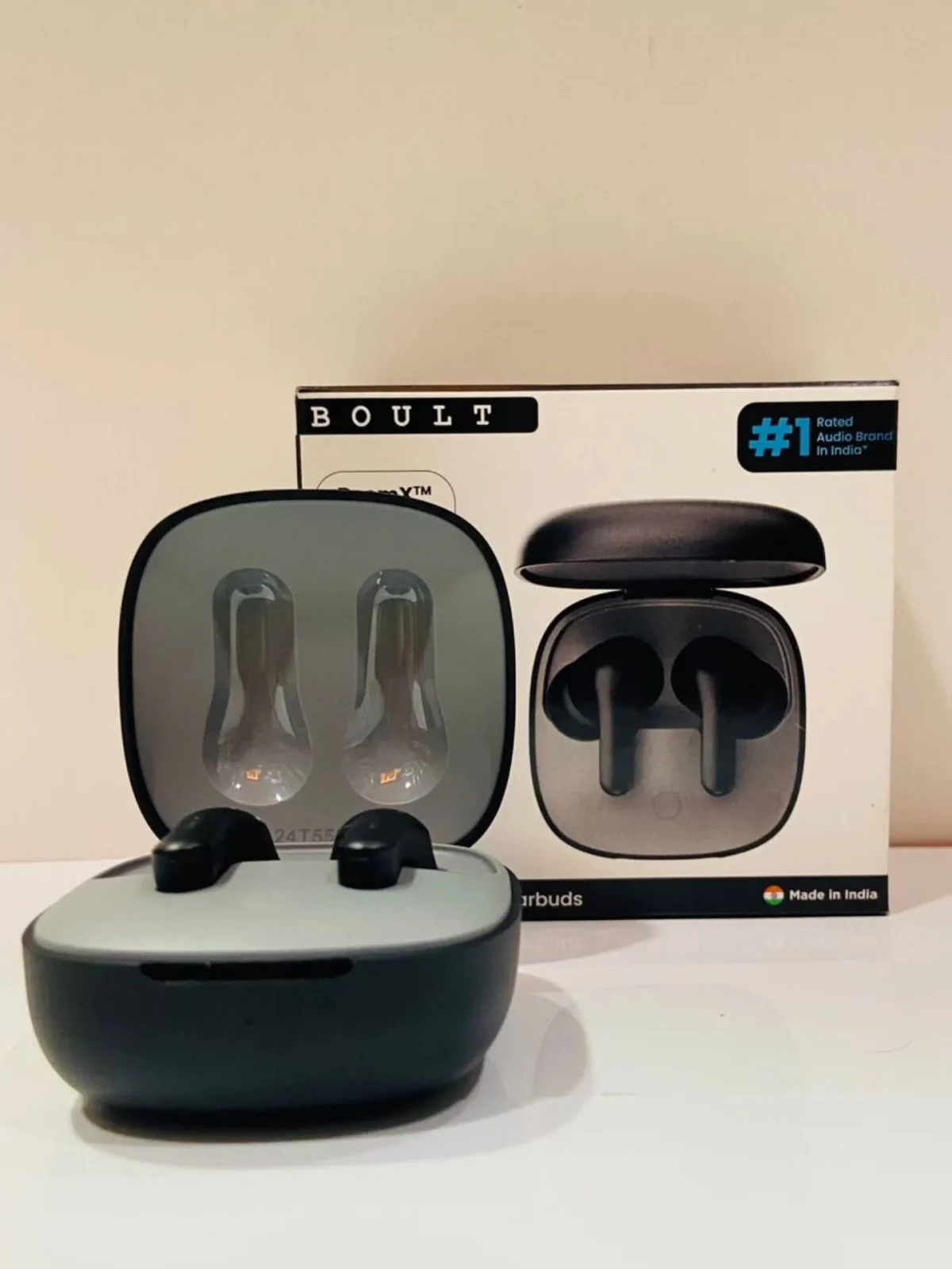 Boult earbuds - Image 2